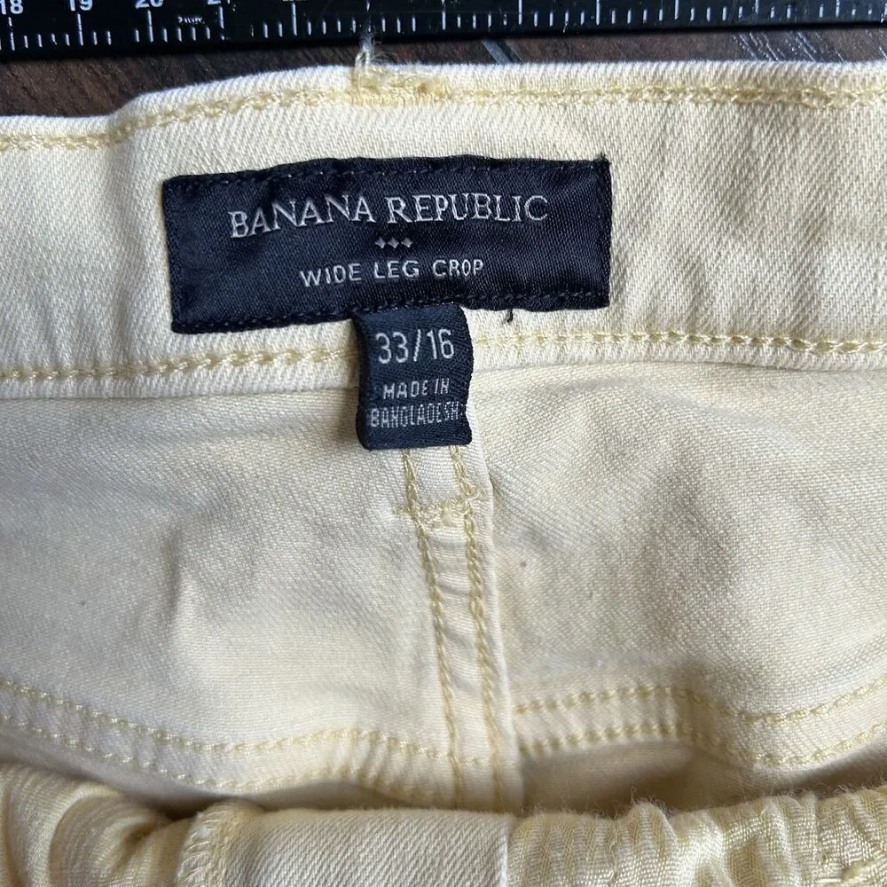 Banana Republic Jeans Size 33/16 High Rise Wide Leg Crop Pale Citrus Yellow